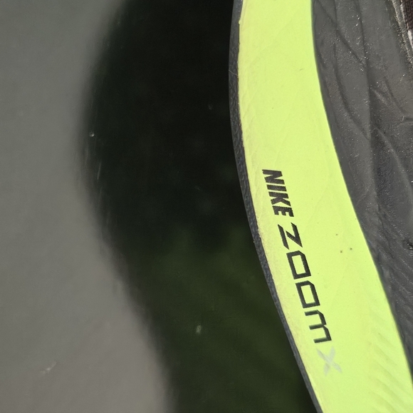 Nike Zoom Pegasus Turbo Shield Black Voltage Purple Running Sneakers Size 8.5 - Picture 16 of 16